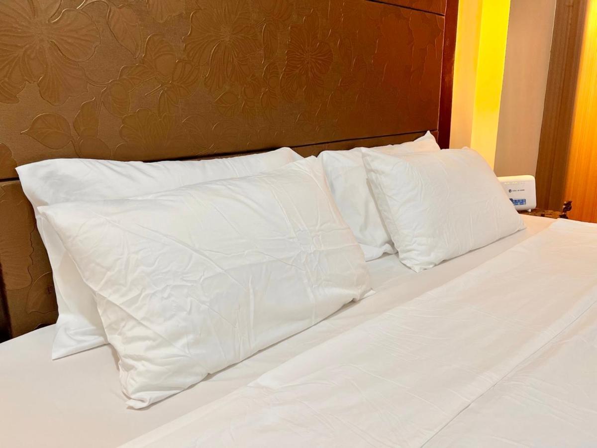 Newport Hotel Near Naia Manila Airport Terminal Pasay Dış mekan fotoğraf
